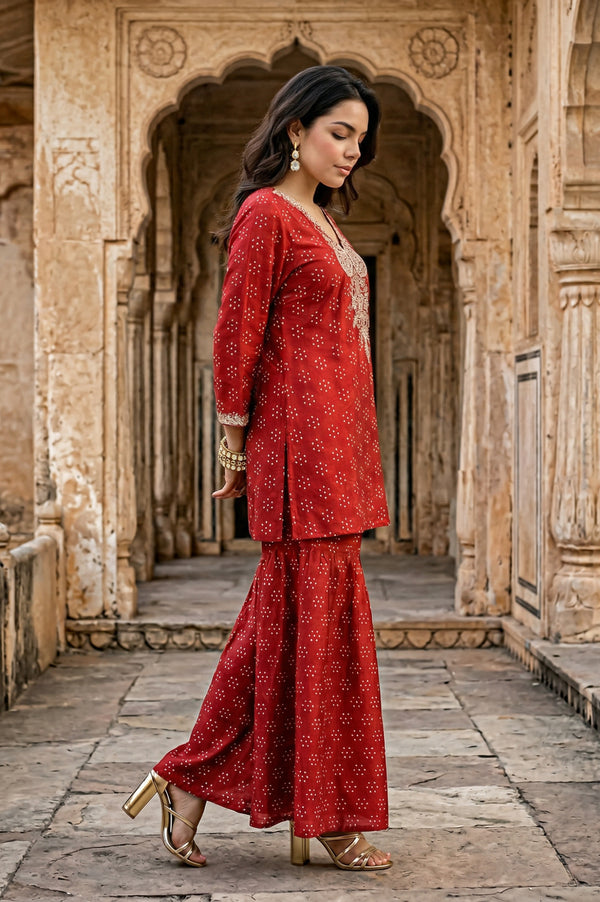 Red Metallic Embroidered Bandhani Straight Kurta