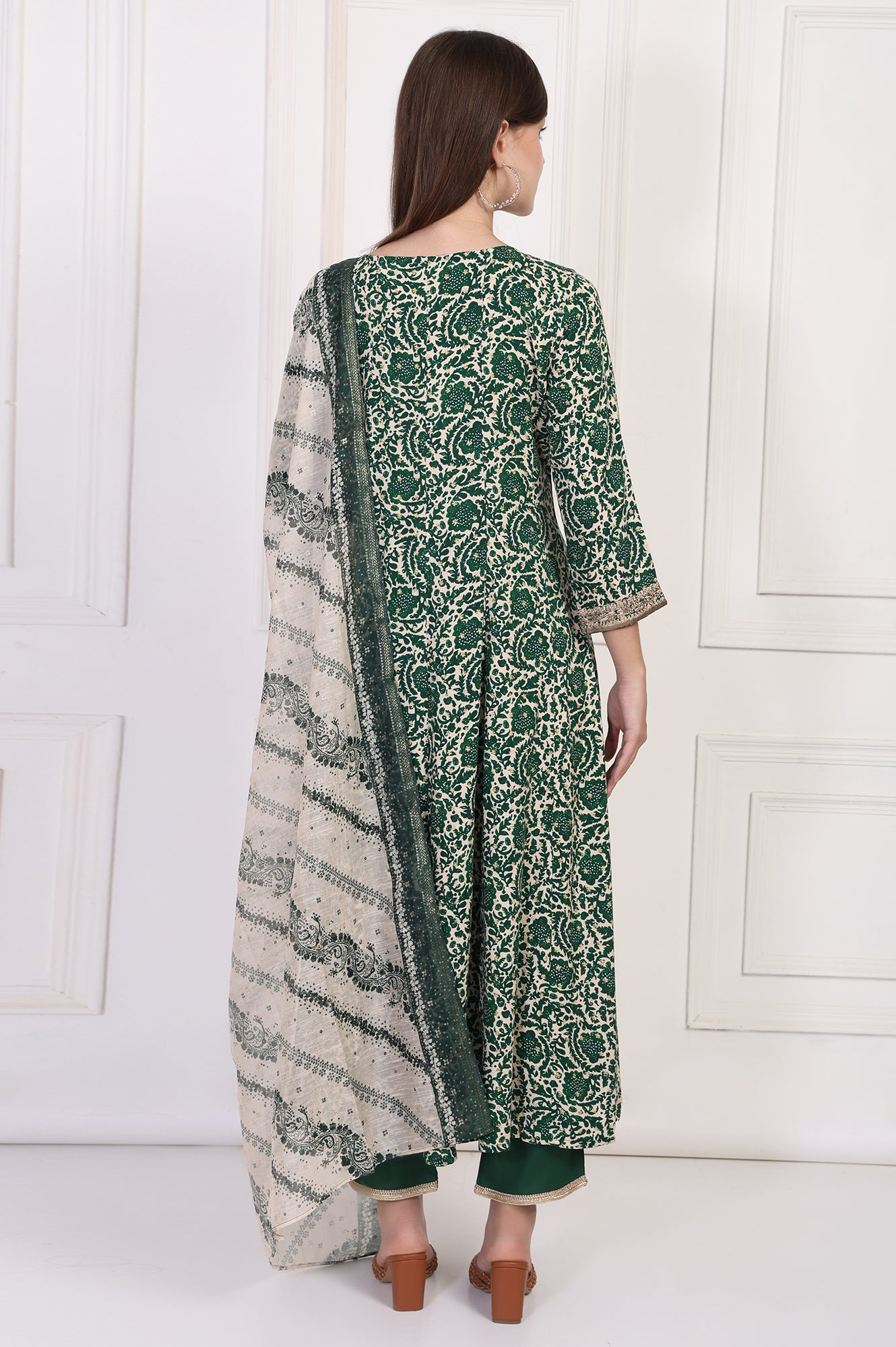 Green Ethnic Motifs Printed Embellished Anarkali Kurta with Straight Pant and Dupatta Set