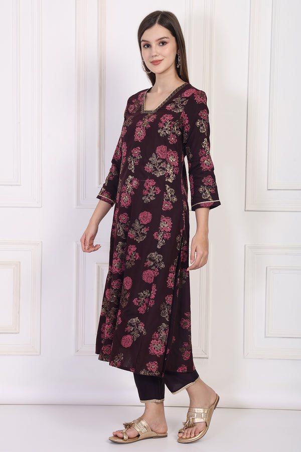 Maroon Lace Trim A-Line Jacquard Kurta with Straight Pant and Dupatta Set