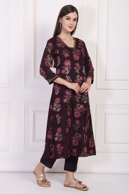 Maroon Lace Trim A-Line Jacquard Kurta with Straight Pant and Dupatta Set