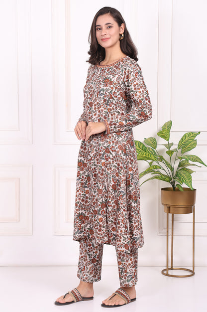 White Floral Printed Straight Kurta and Straight Pants Set