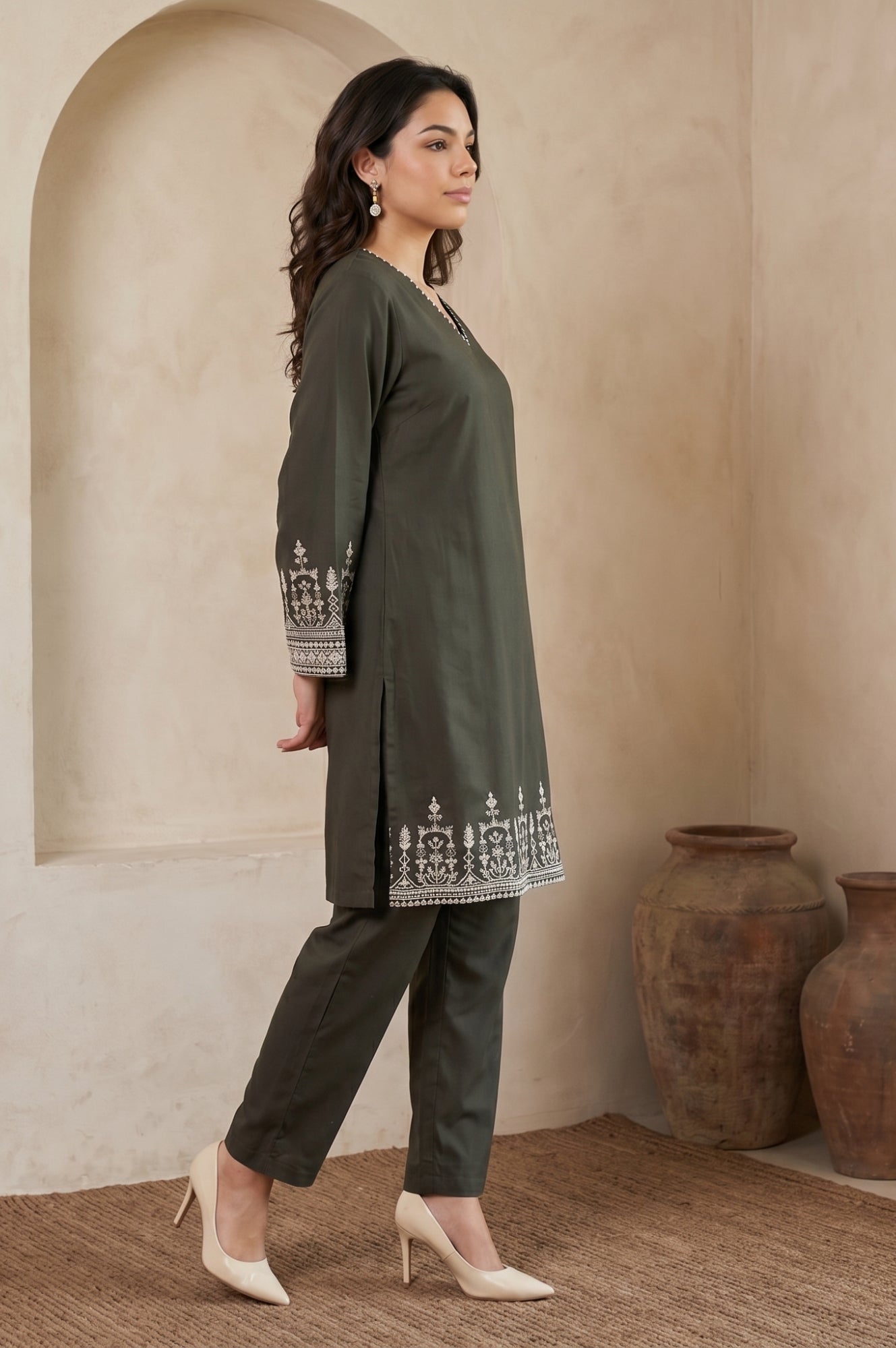 Olive Green Thread Embroidered Straight Winter Kurta and Pants Co-ord Set