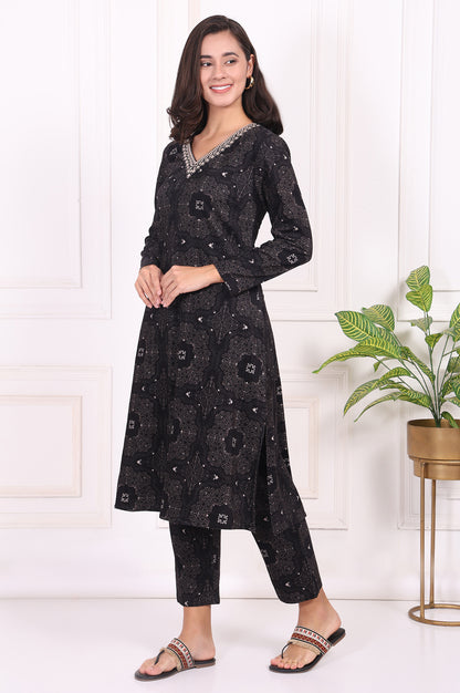 Black Ethnic Motifs Printed Embroidered Pure Cotton Straight Kurta and Pants Set