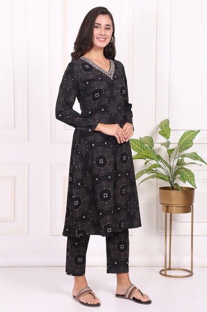Black Ethnic Motifs Printed Embroidered Pure Cotton Straight Kurta and Pants Set