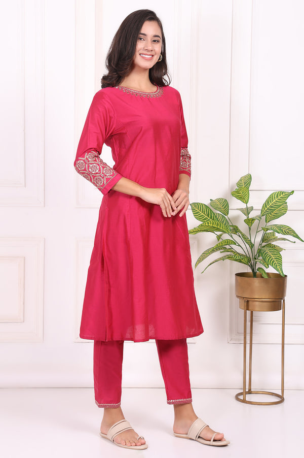 Pink Solid Embroidered Straight Kurta and Straight Pants Set