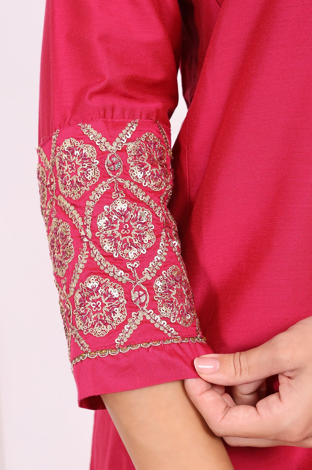 Pink Solid Embroidered Straight Kurta and Straight Pants Set