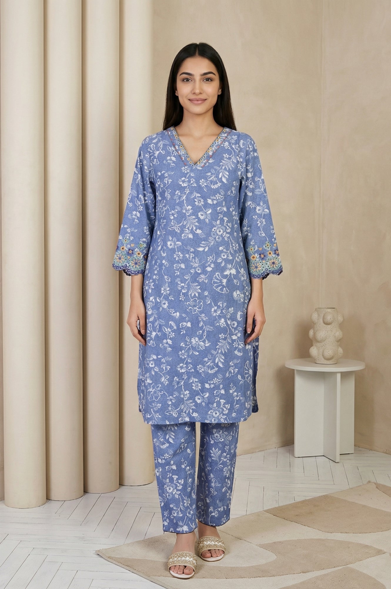 Blue Floral Printed Straight Kurta with Pants Set
