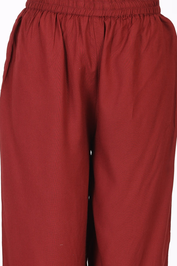 Off White Polka Dots Printed Rayon Sleeveless Straight Kurta with Pants Co-ord Set