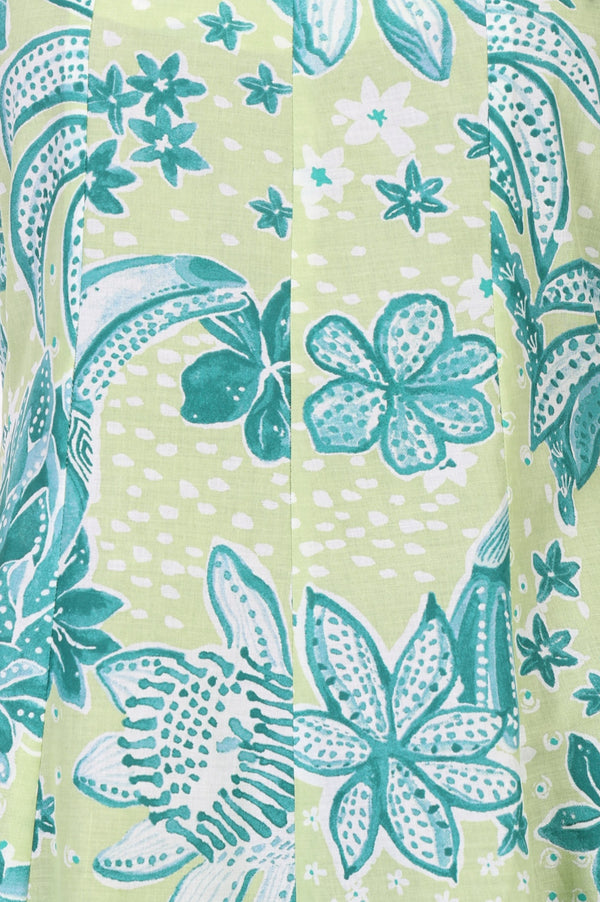 Green Floral Printed Pure Cotton Sleeveless A-line Kurta with Pants Set