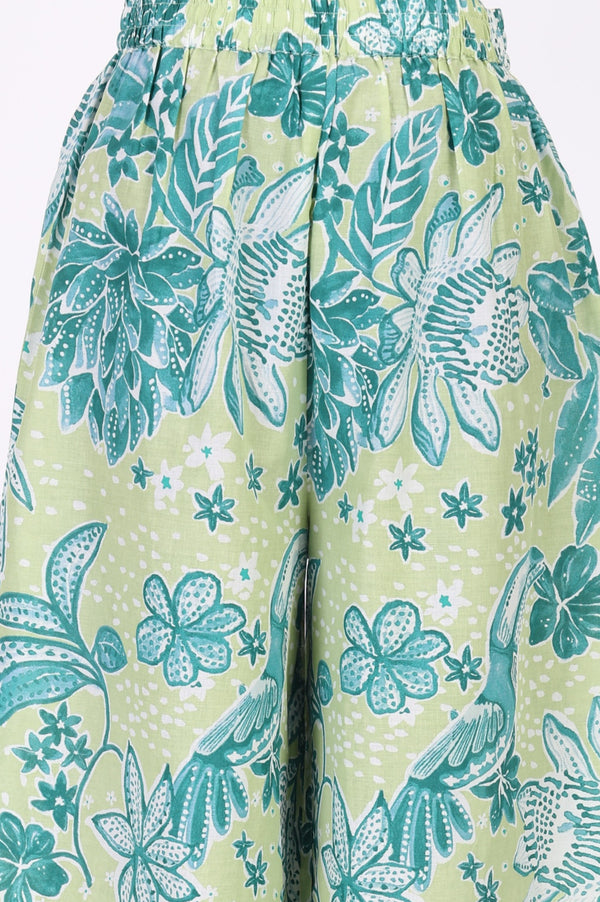 Green Floral Printed Pure Cotton Sleeveless A-line Kurta with Pants Set