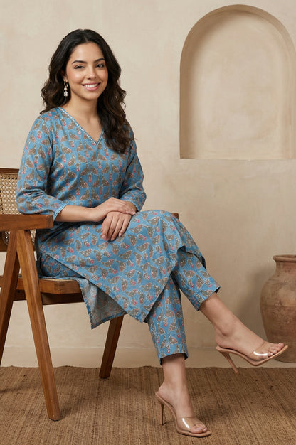 Blue Floral Printed Japanese Satin Straight Kurta and Trousers Co-ord Set