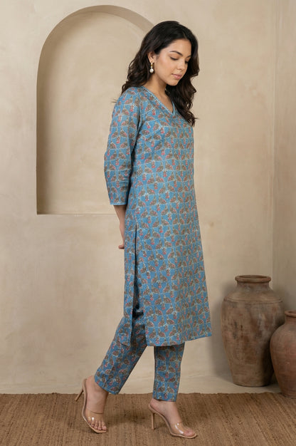 Blue Floral Printed Japanese Satin Straight Kurta and Trousers Co-ord Set