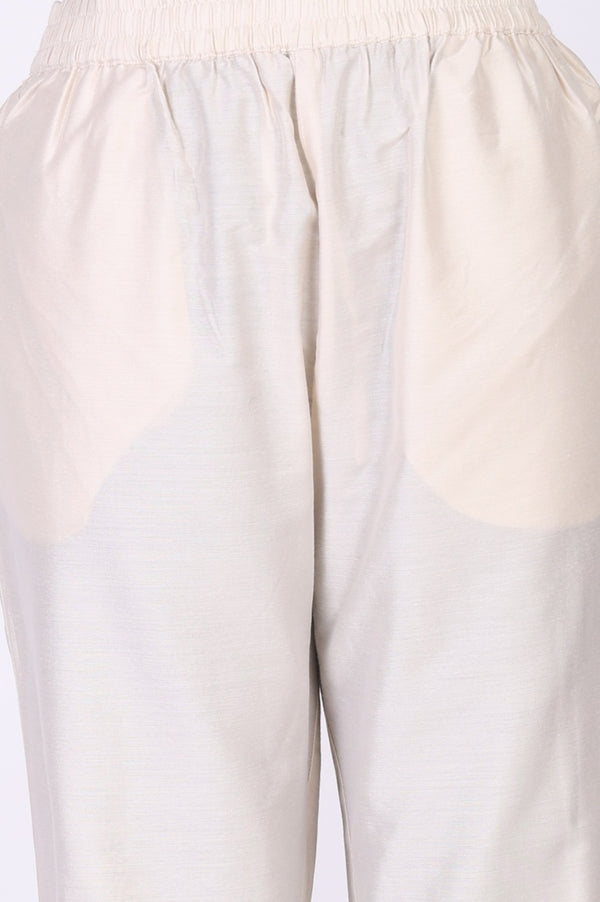 Off White Thread Embroidered Chanderi Straight Kurta with Straight Pants and Dupatta Set