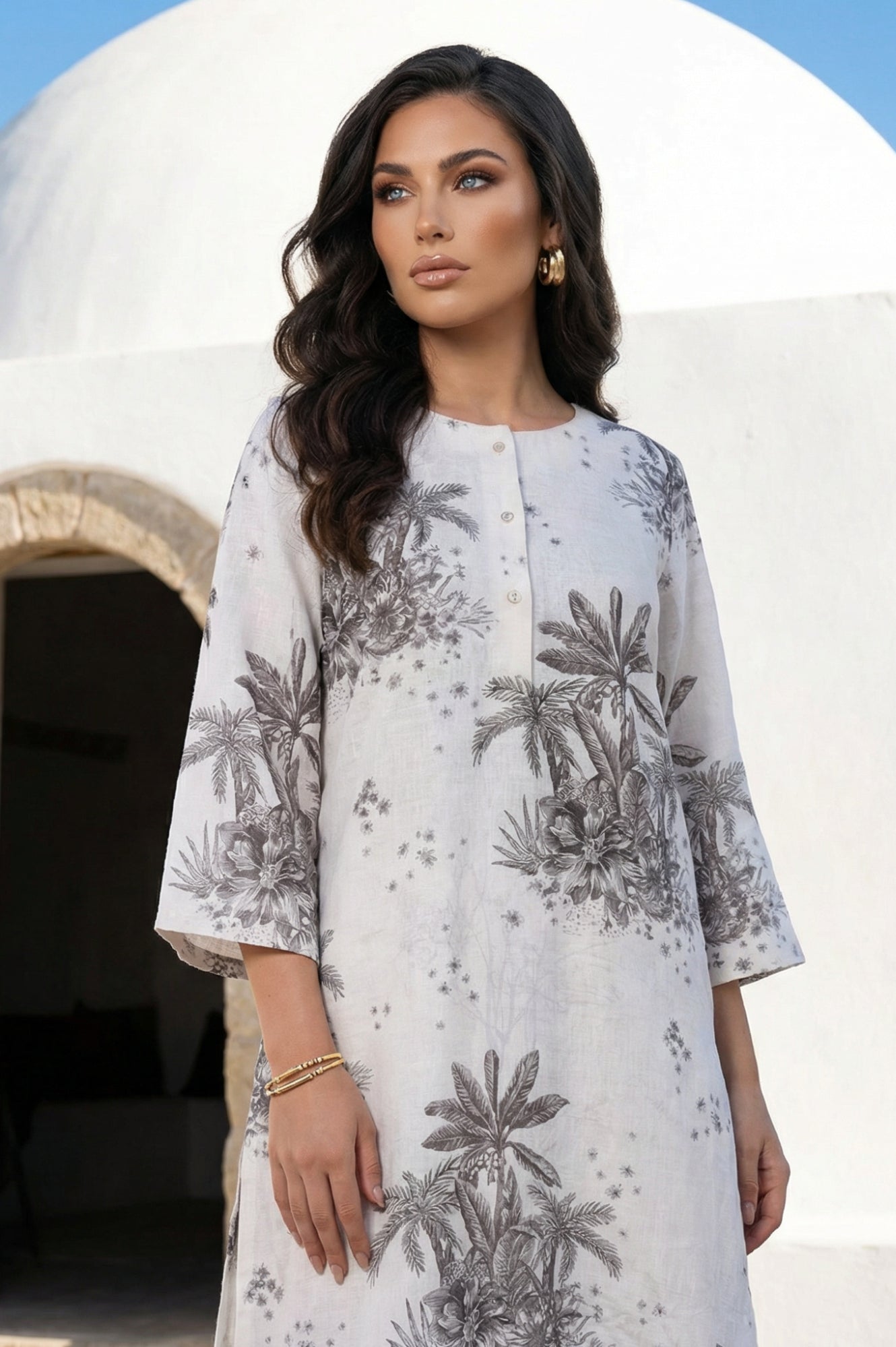 Off White Tropical Floral Printed Rayon Straight Kurta with Pants Co-ord Set