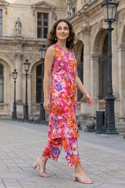 Multi Colour Floral Printed Pure Cotton Sleeveless Straight Kurta with Pants Co-ord Set