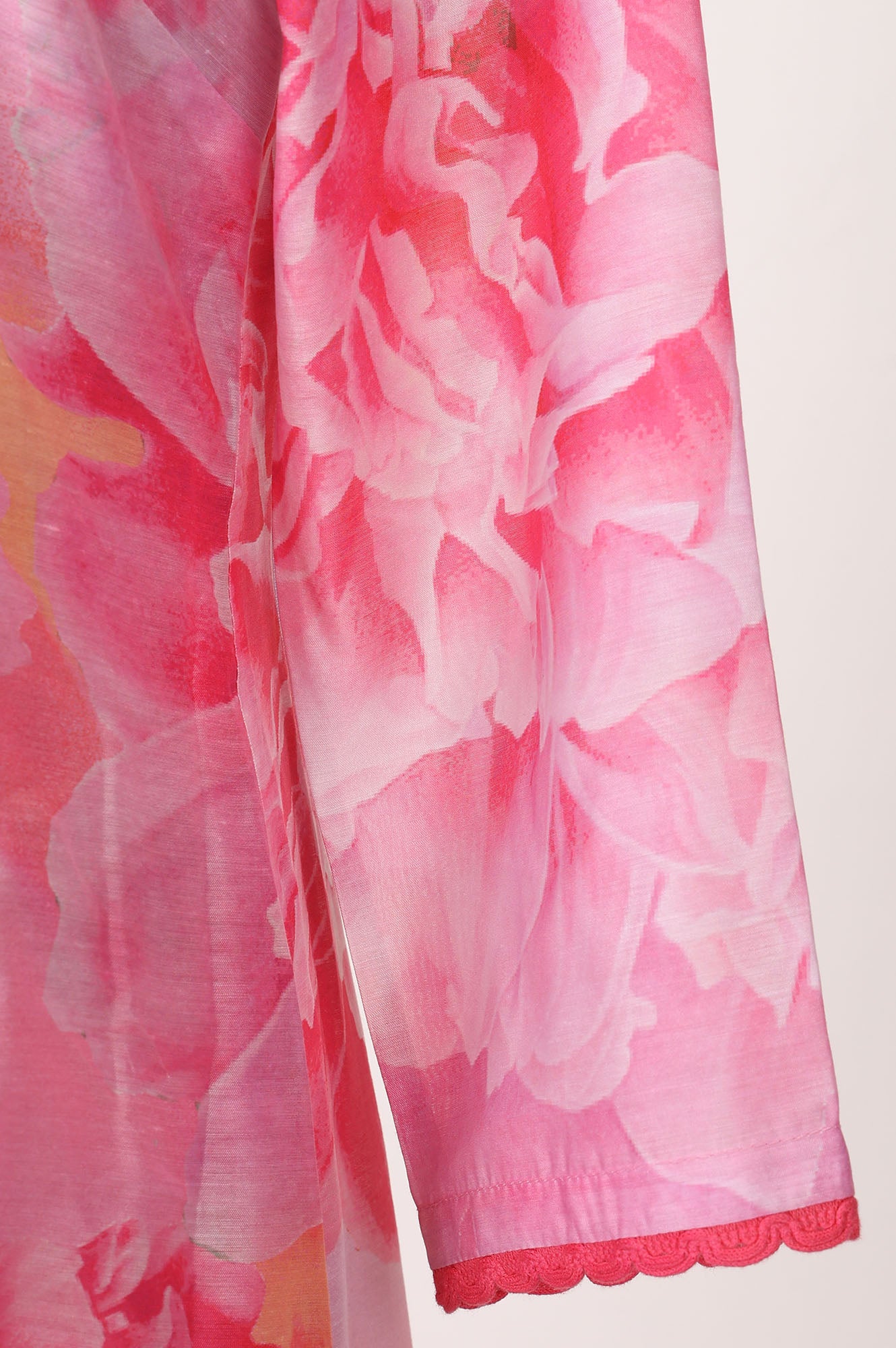 Pink Floral Printed Chanderi Straight Kurta With Pants And Dupatta Set
