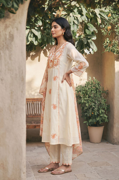 Off White Thread Embroidered Straight Kurta with Pants and Dupatta Set