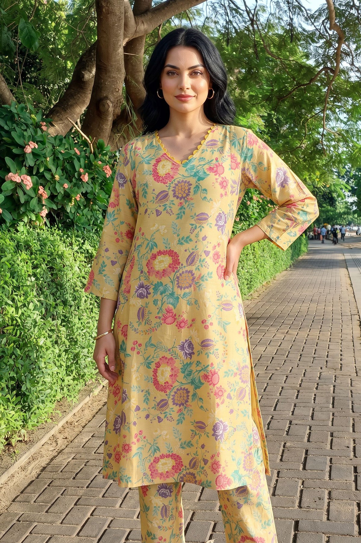 Yellow Floral Printed Straight Kurta with Pants Co-ord Set