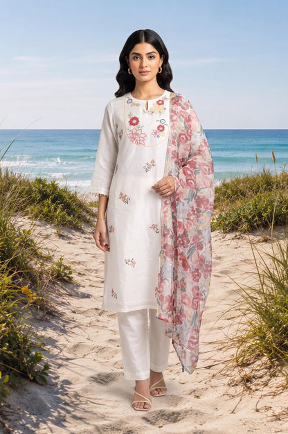 Off White Thread Embroidered Chanderi Straight Kurta with Pants and Dupatta Set