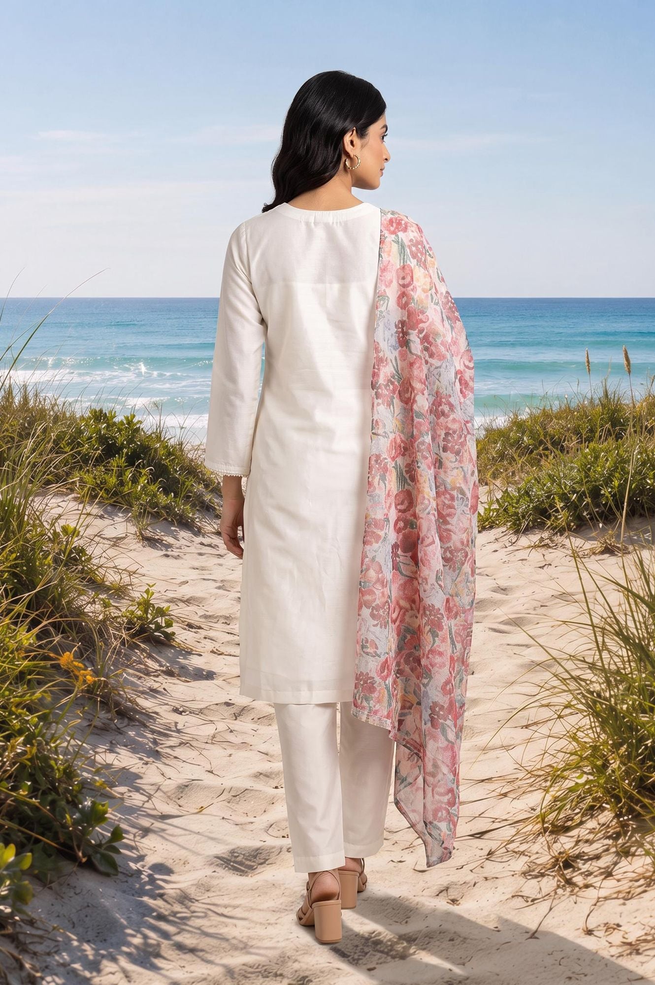 Off White Thread Embroidered Chanderi Straight Kurta with Pants and Dupatta Set