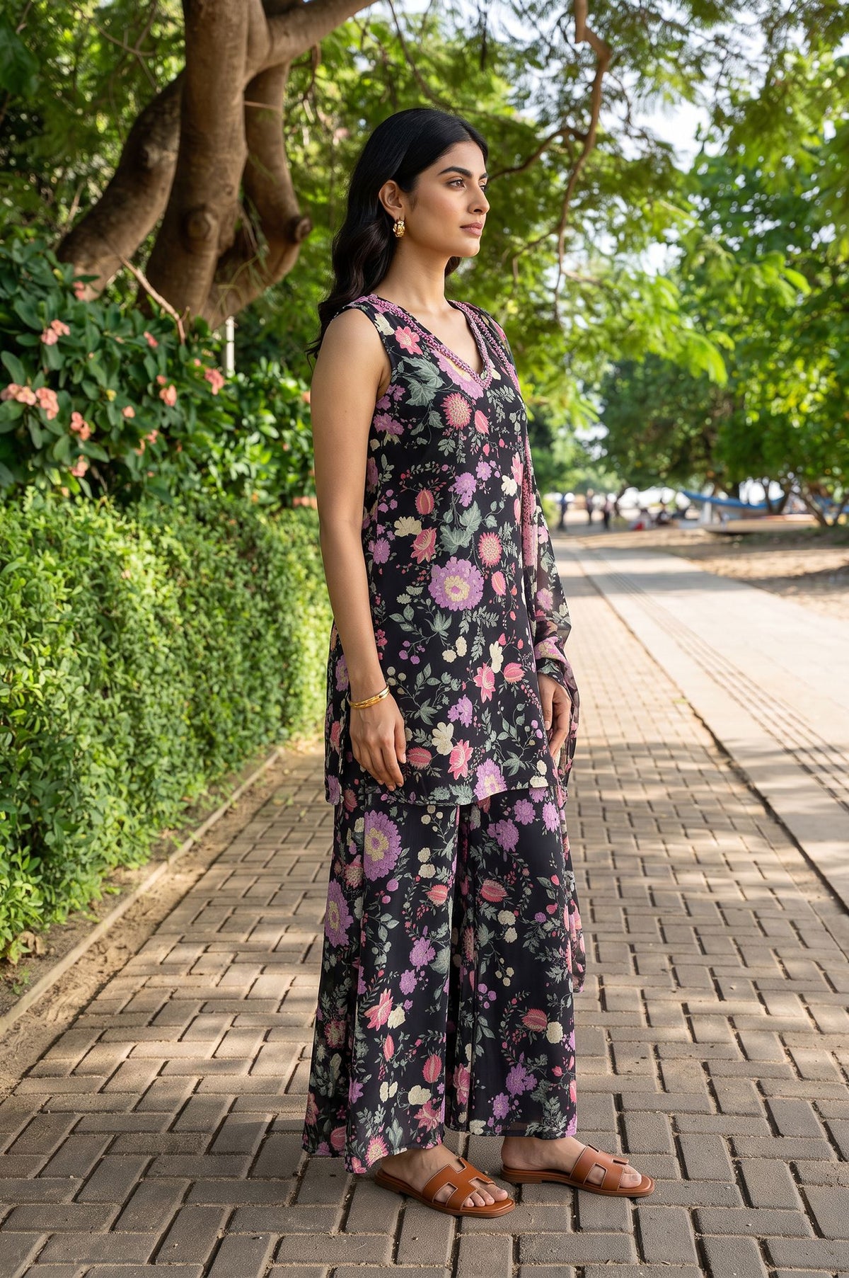 Black Floral Printed Beadwork Georgette Sleeveless Straight Kurta with Pants and Dupatta Set
