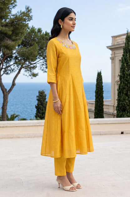 Mustard Yarn Dyed Textured Thread Embroidered Chanderi A-line Kurta with Pant and Dupatta Set