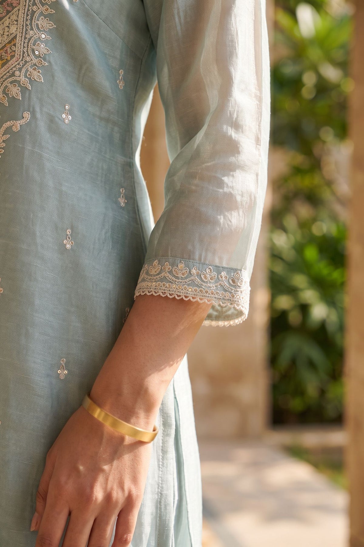 Blue Thread Embroidered Silver Linen Straight Kurta with Straight Pants and Dupatta Set