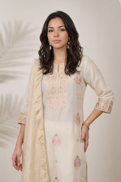 Off White Thread Embroidered Yarn Dyed Tissue Dola Straight Kurta with Straight Pants and Dupatta Set