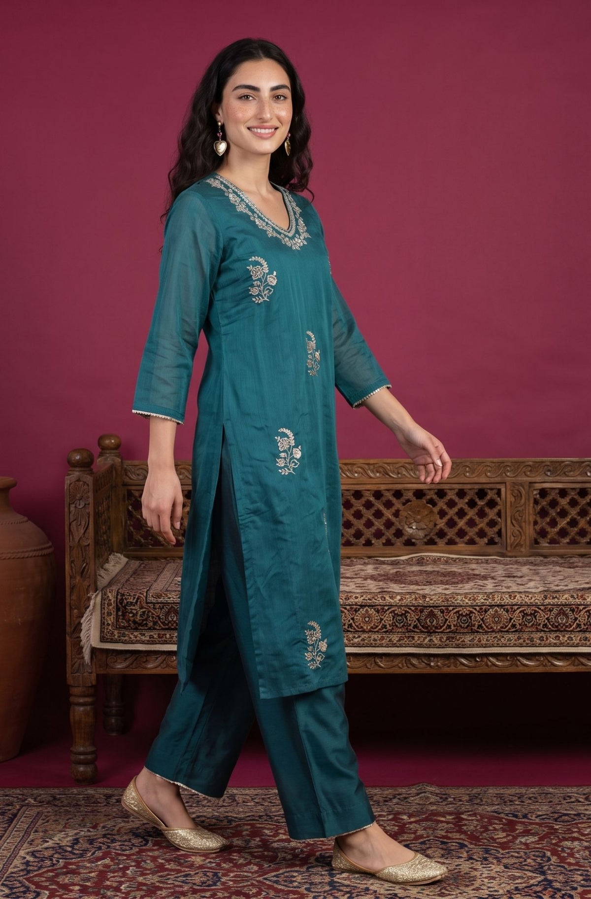 Teal Zari Embroidered Chanderi Straight Kurta with Flared Pants and Dupatta Set