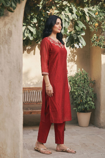 Maroon Embroidered Chanderi Straight Kurta with Pants Co-ord Set