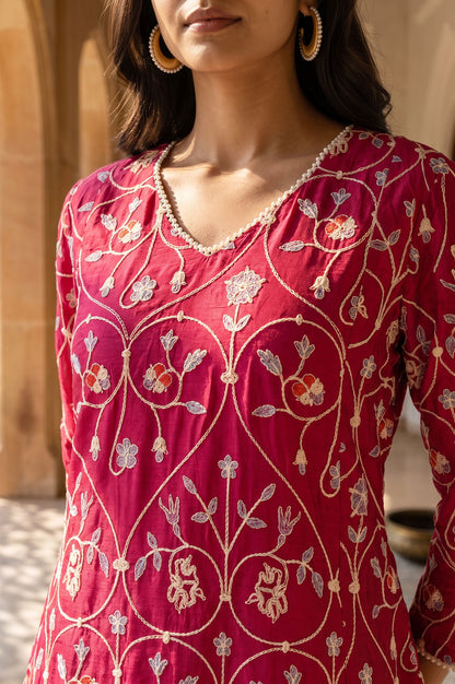 Magenta Embroidered Chanderi Straight Kurta with Straight Pants and Dupatta Set