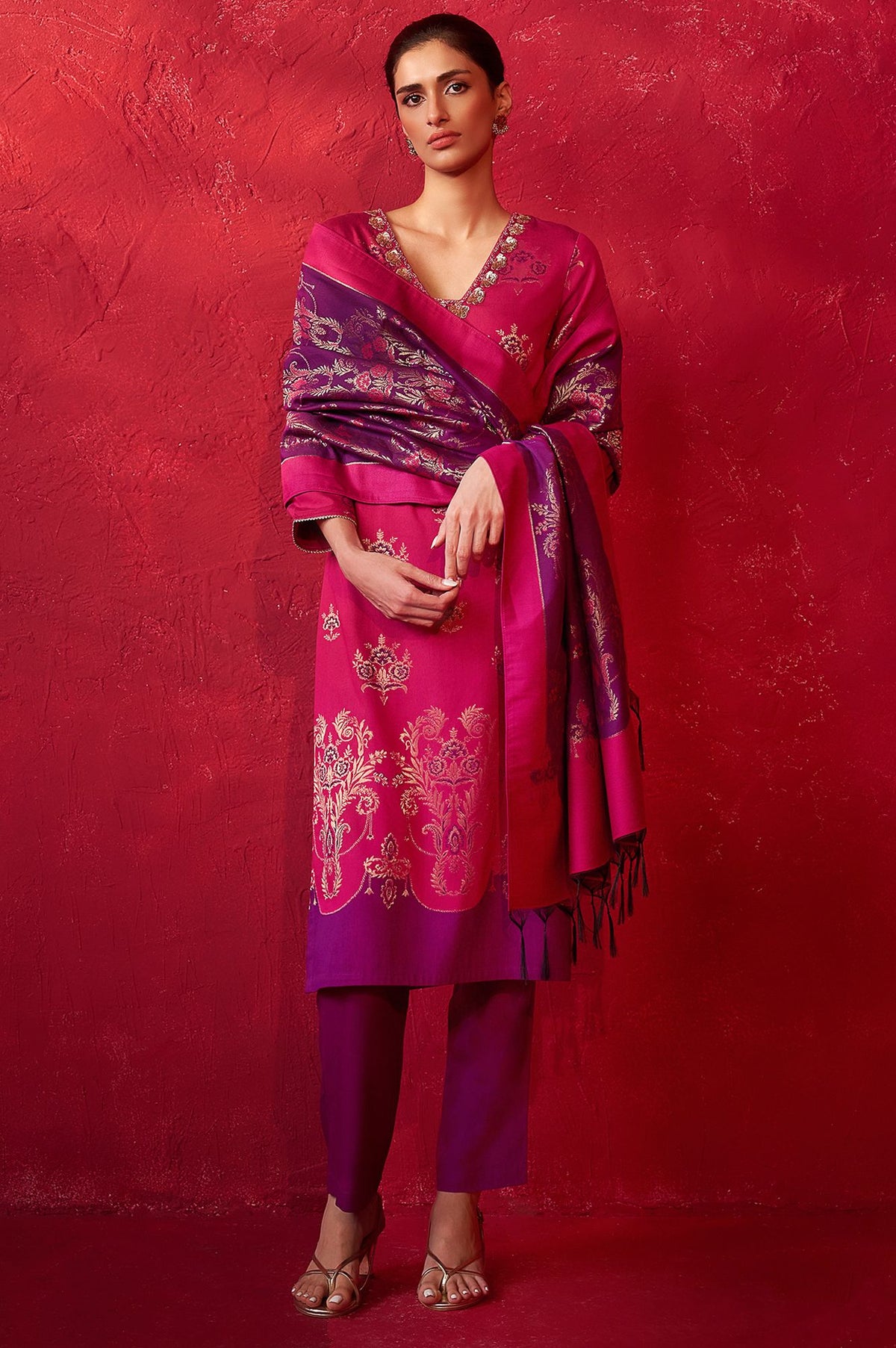 Magenta Sequins Yarn Dyed Jacquard Straight Kurta with Pants and Dupatta Set