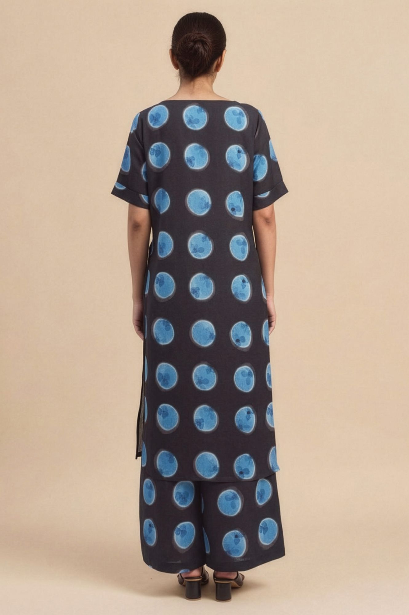 Retro Play Travel Kurta &amp; Pant Set