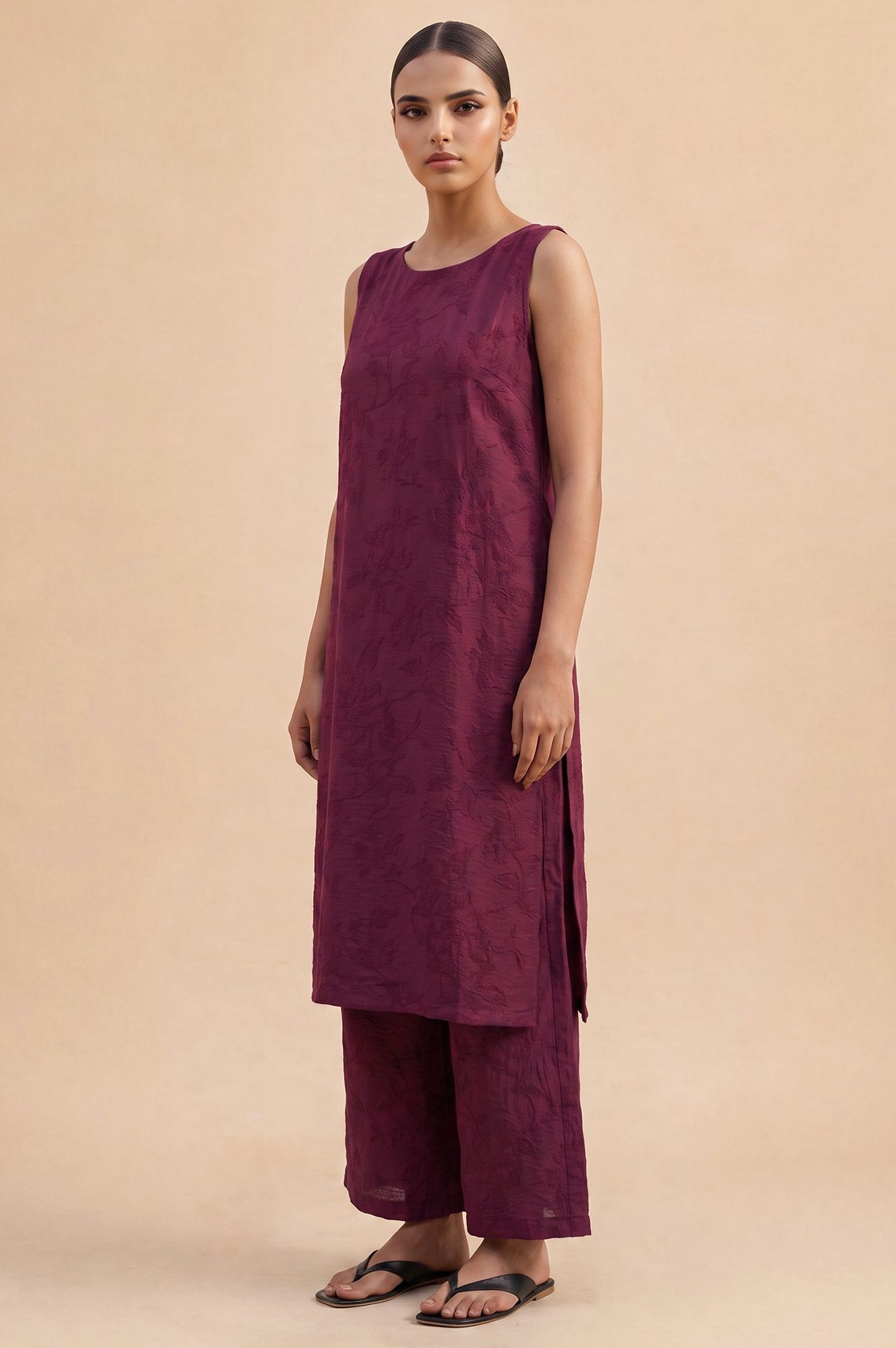 Weekend Escape Kurta &amp; Pant Set