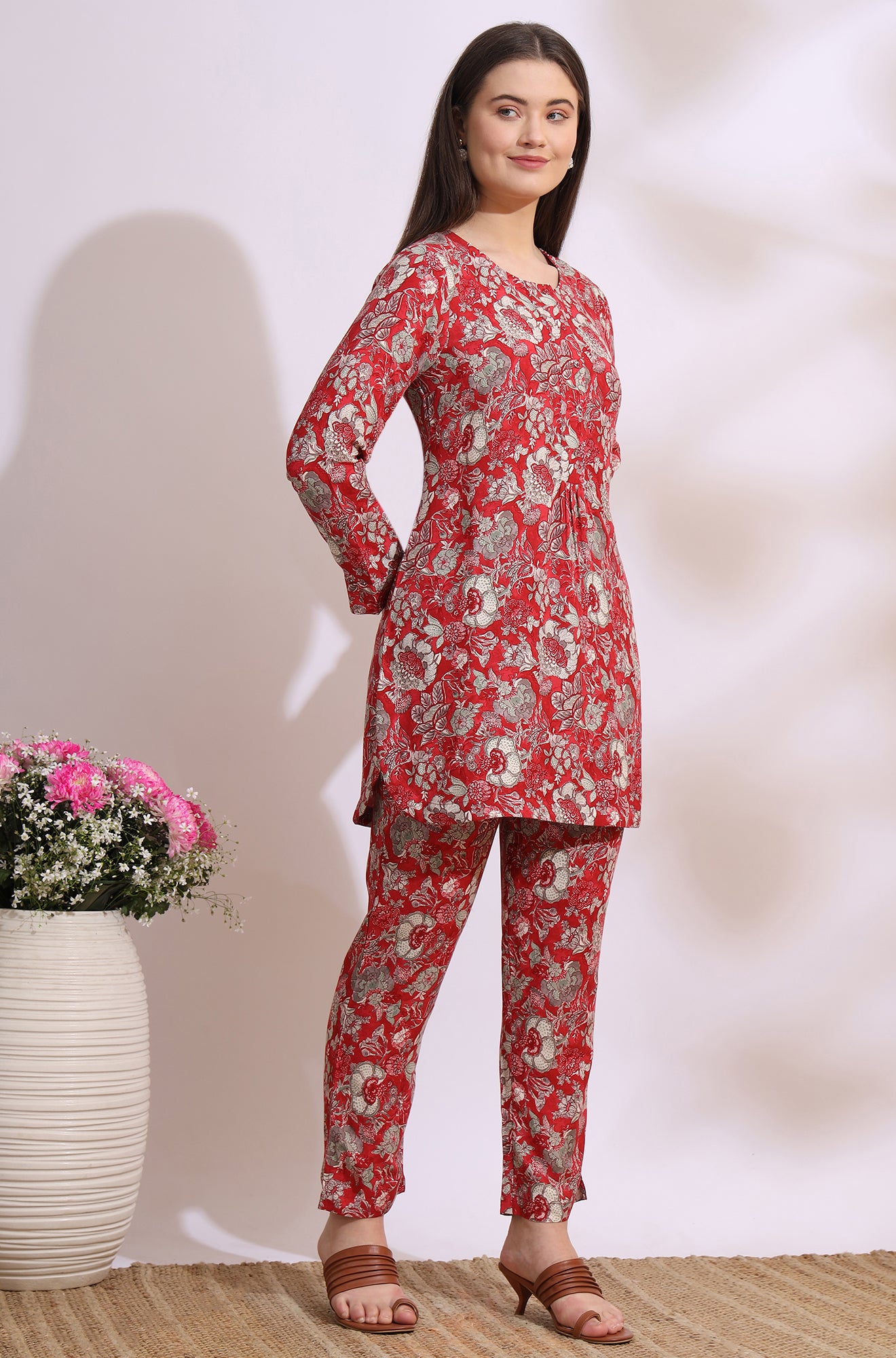 Red Floral Printed Rayon Straight Short Kurti and Pants Co-ord Set
