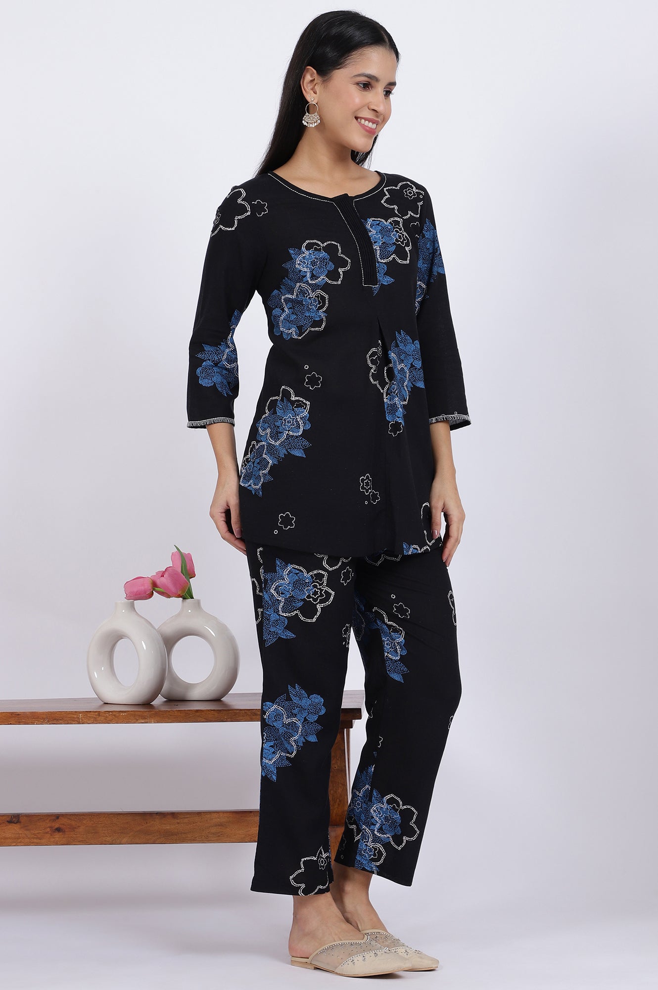 Blue Bold Floral Printed Rayon Flax Tunic and Straight Pants Co-ord Set