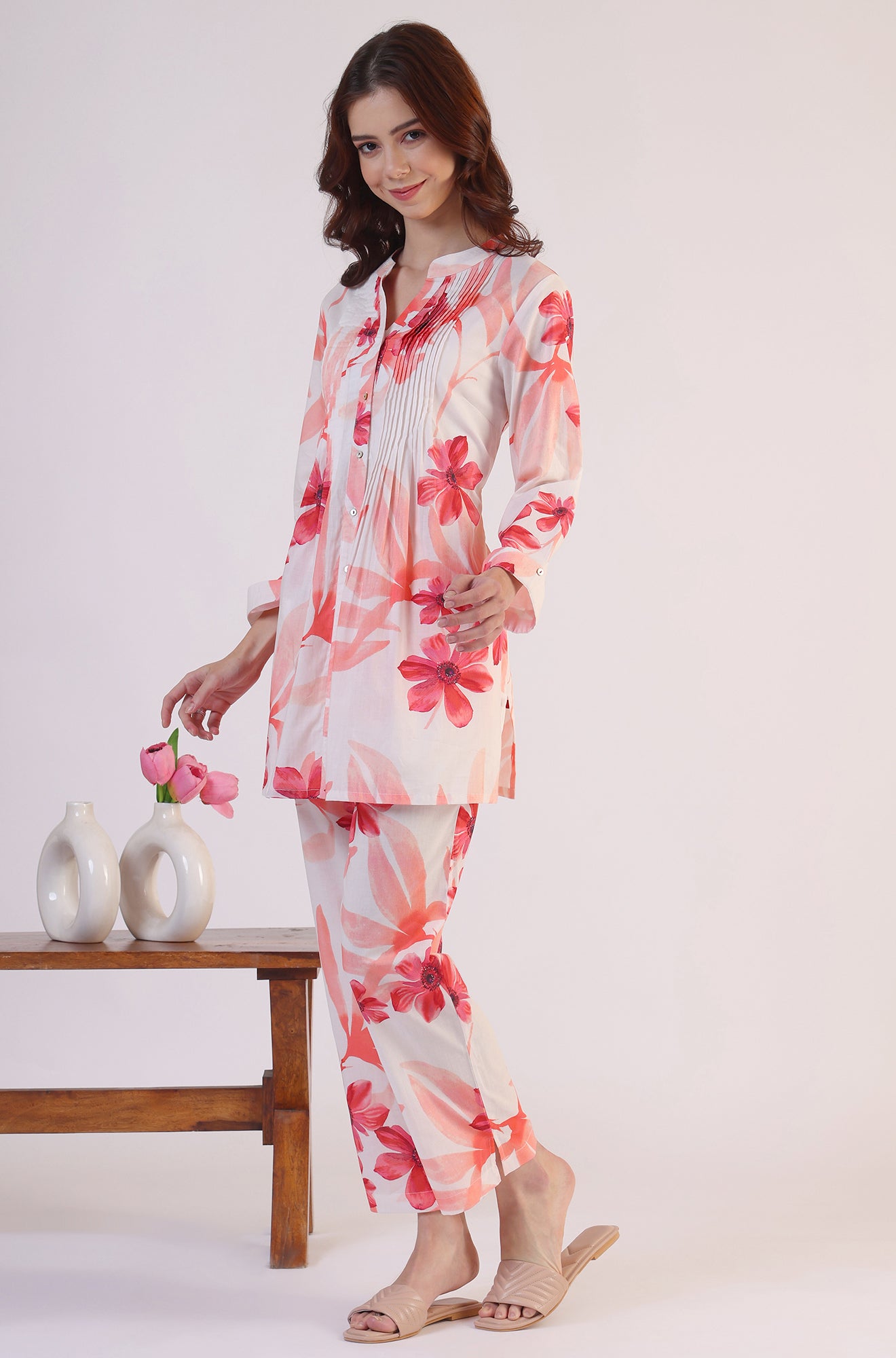 White Bold Floral Printed Pure Cotton Tunic and Straight Pants Co-ord Set