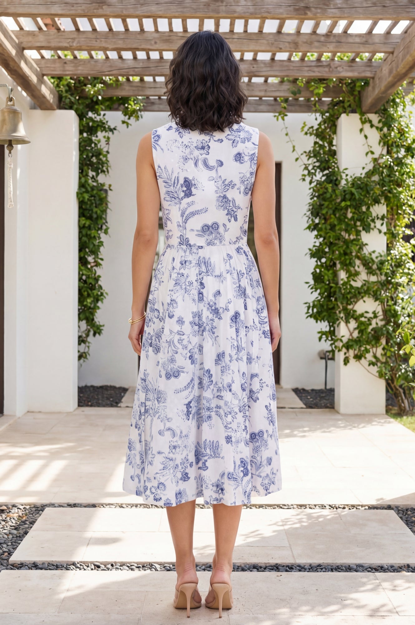 White Floral Printed Pure Cotton Sleeveless Crop Top and Skirt Co-ord Set
