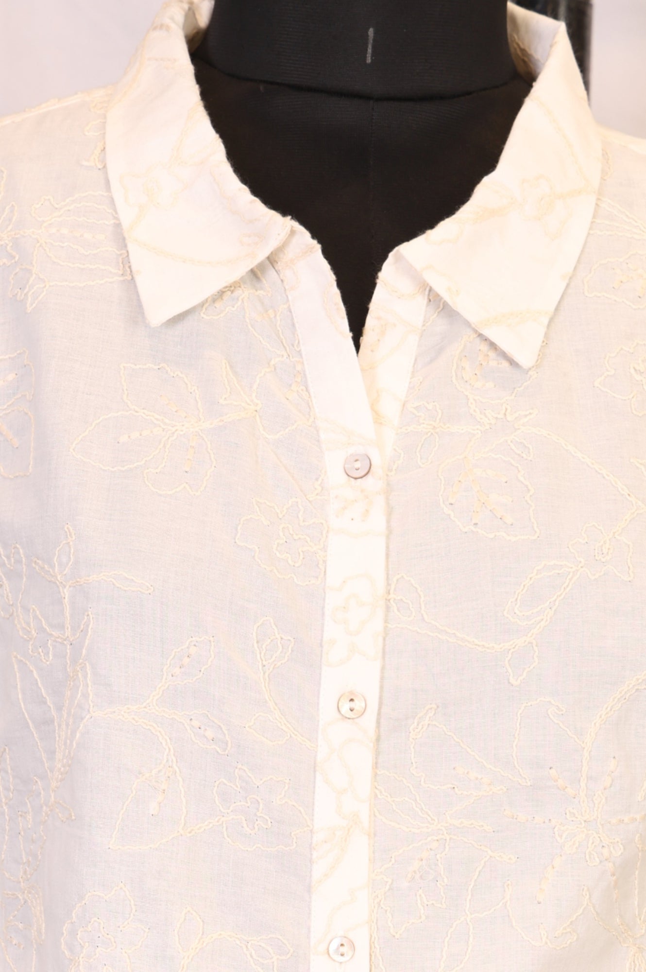 Off White Thread Embroidered Pure Cotton Straight Shirt and Parallel Pants Co-ord Set