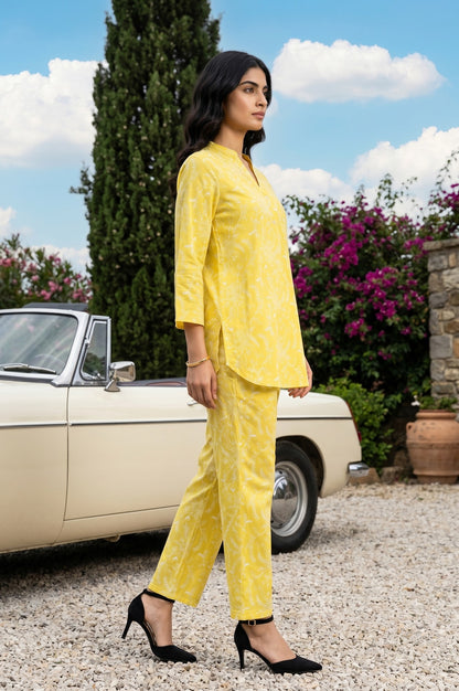 Yellow Thread Embroidered Chanderi Straight Kurta With Pants Co-ord Set