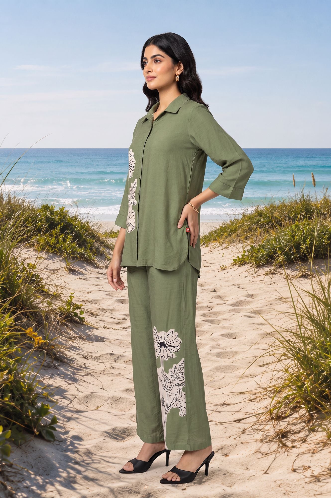 Green Floral Printed Straight Shirt with Parallel Pants Co-ord Set