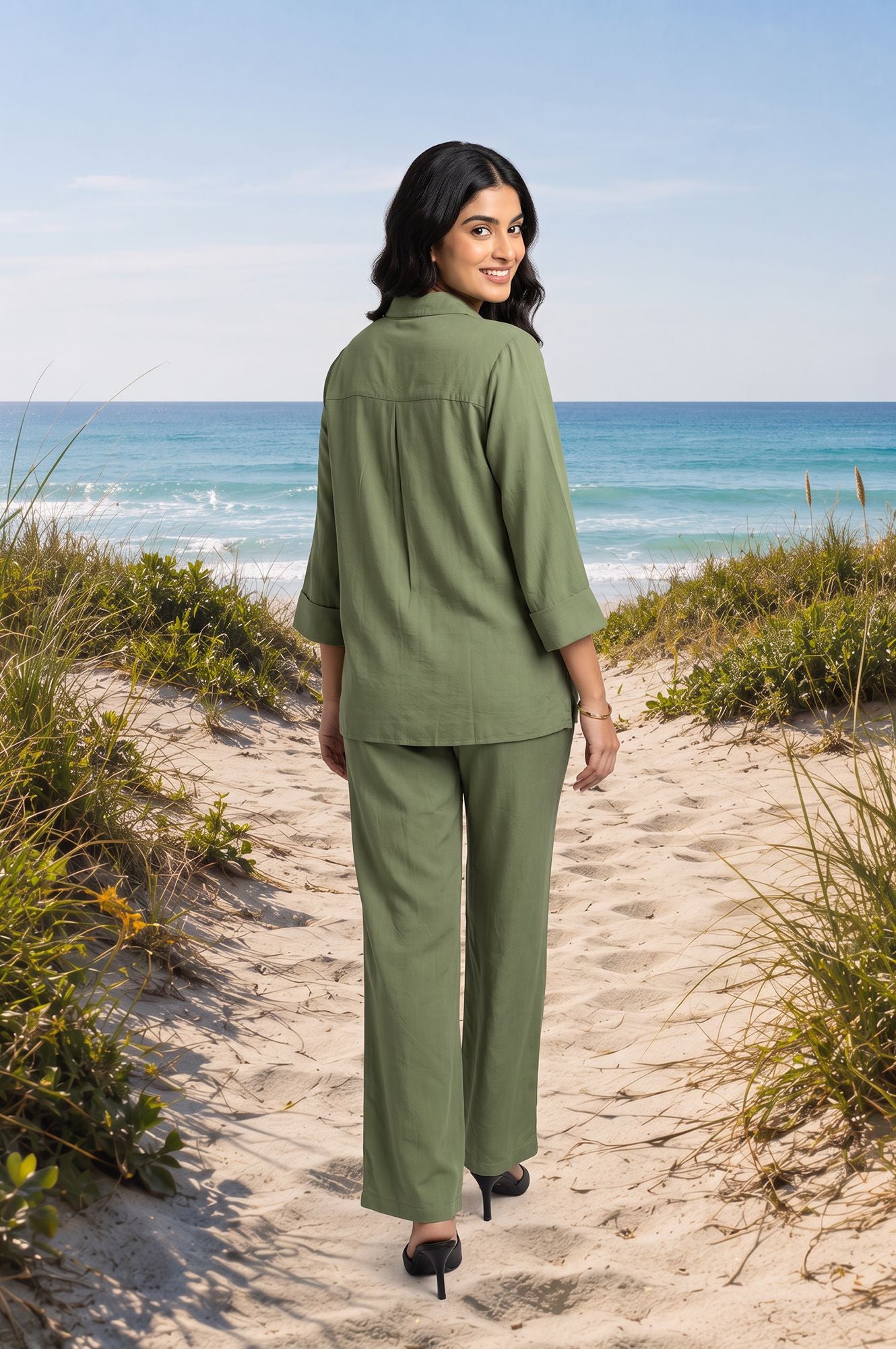 Green Floral Printed Straight Shirt with Parallel Pants Co-ord Set