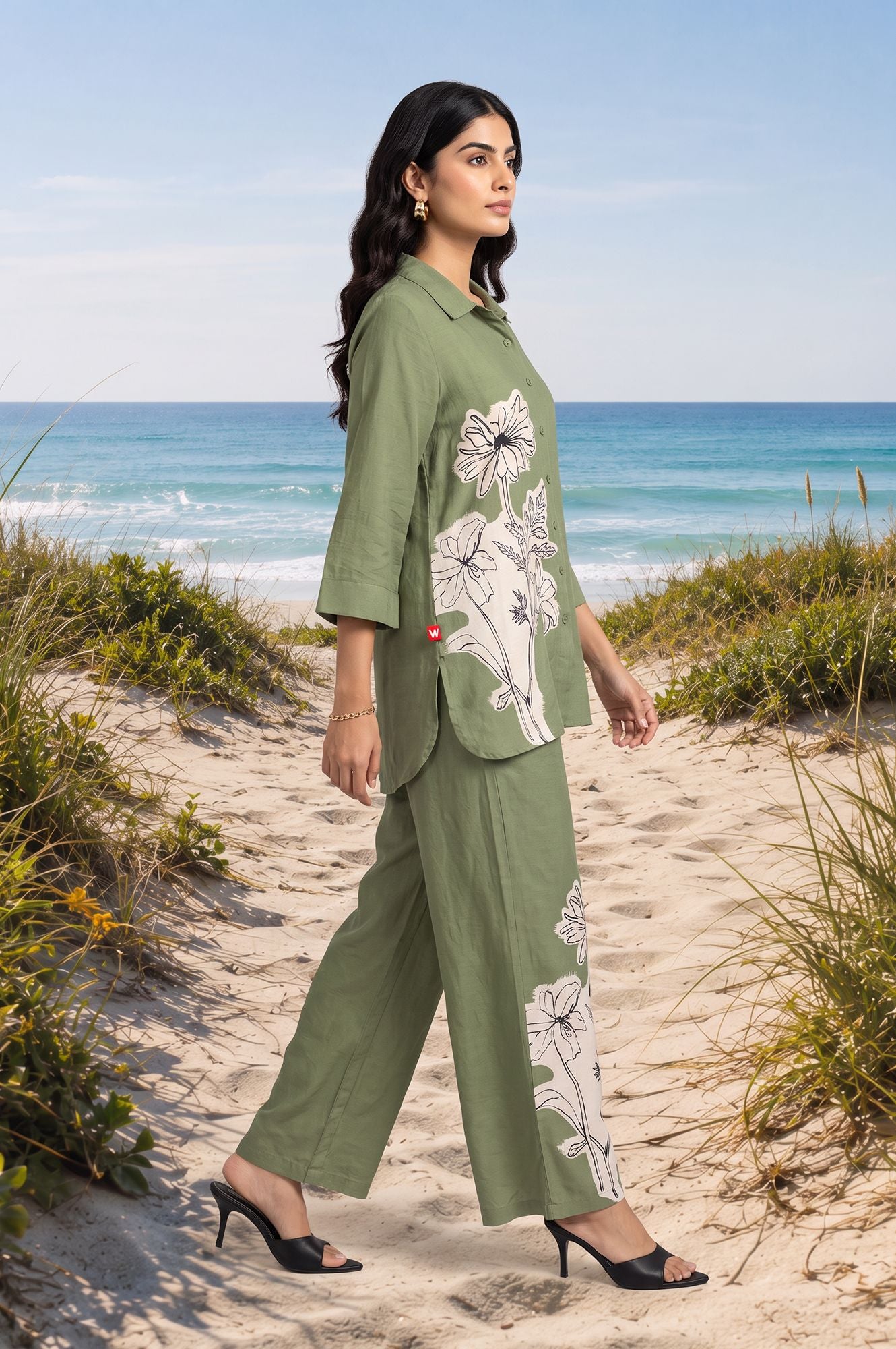 Green Floral Printed Straight Shirt with Parallel Pants Co-ord Set