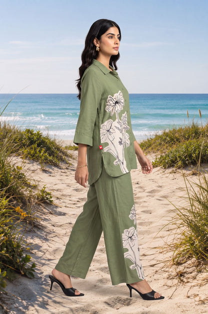 Green Floral Printed Straight Shirt with Parallel Pants Co-ord Set