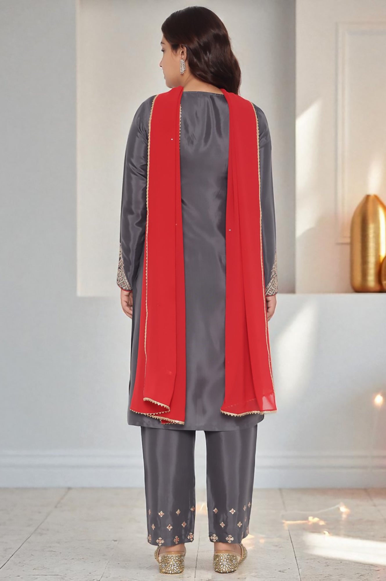 Grey Solid Printed Shantung Straight Kurta, Straight Pant and Dupatta Set