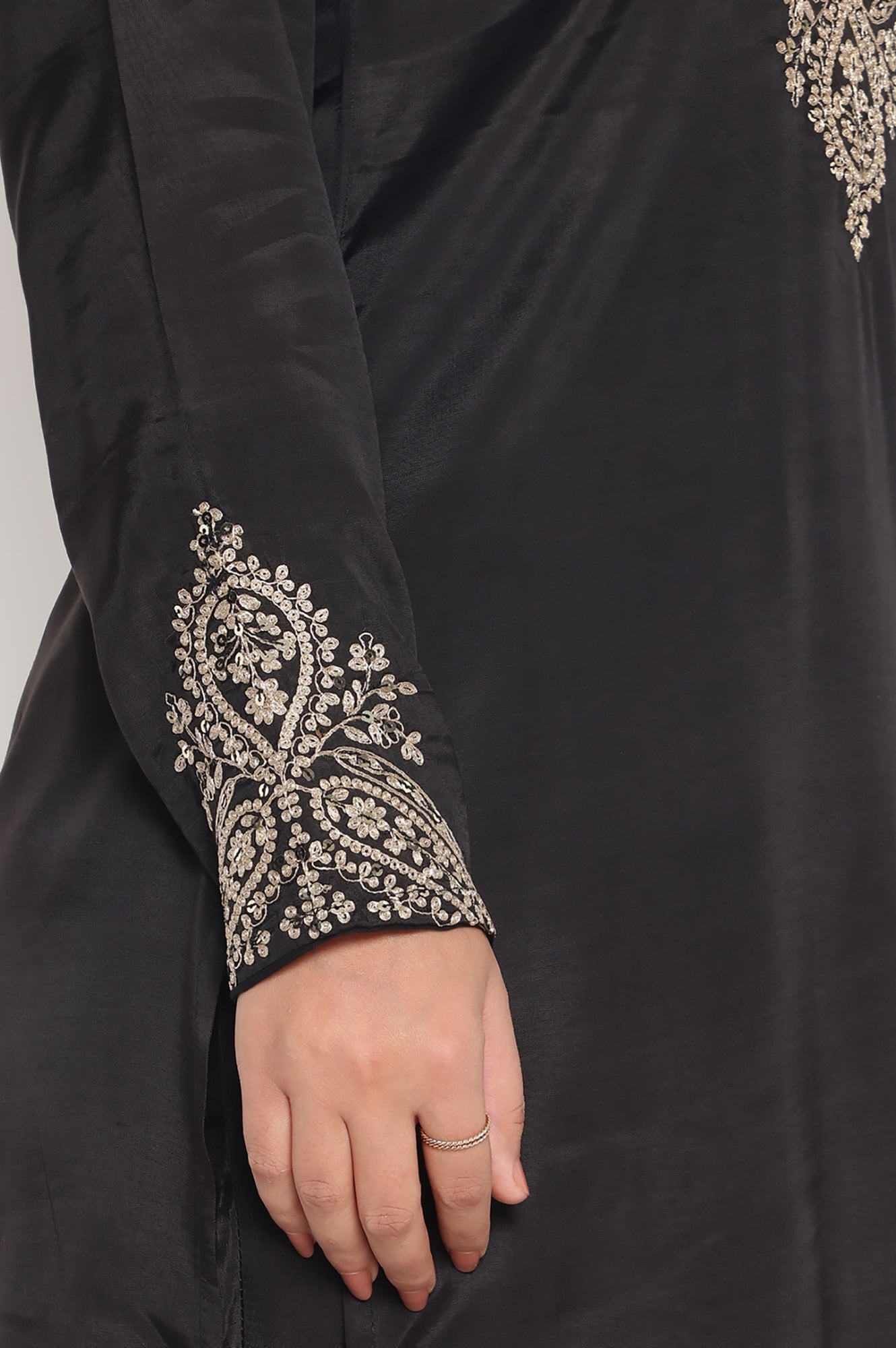 Black Solid Printed Shantung Straight Kurta, Straight Pant and Dupatta Set