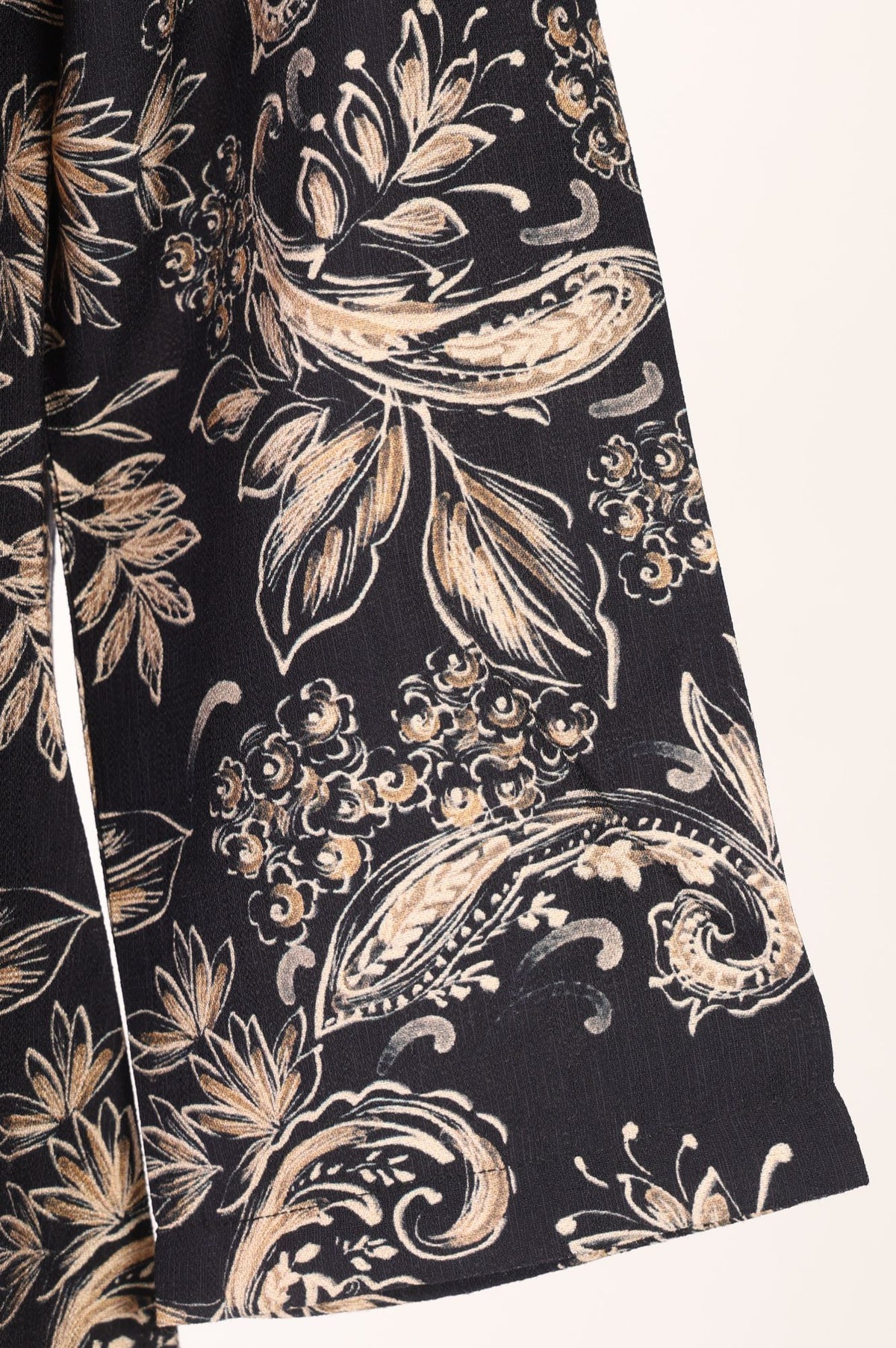 Black Floral Printed Straight Kurta