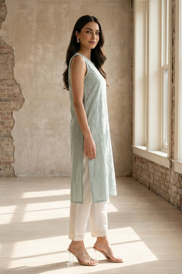 Sea Green Thread Embroidered Rayon Straight Kurta