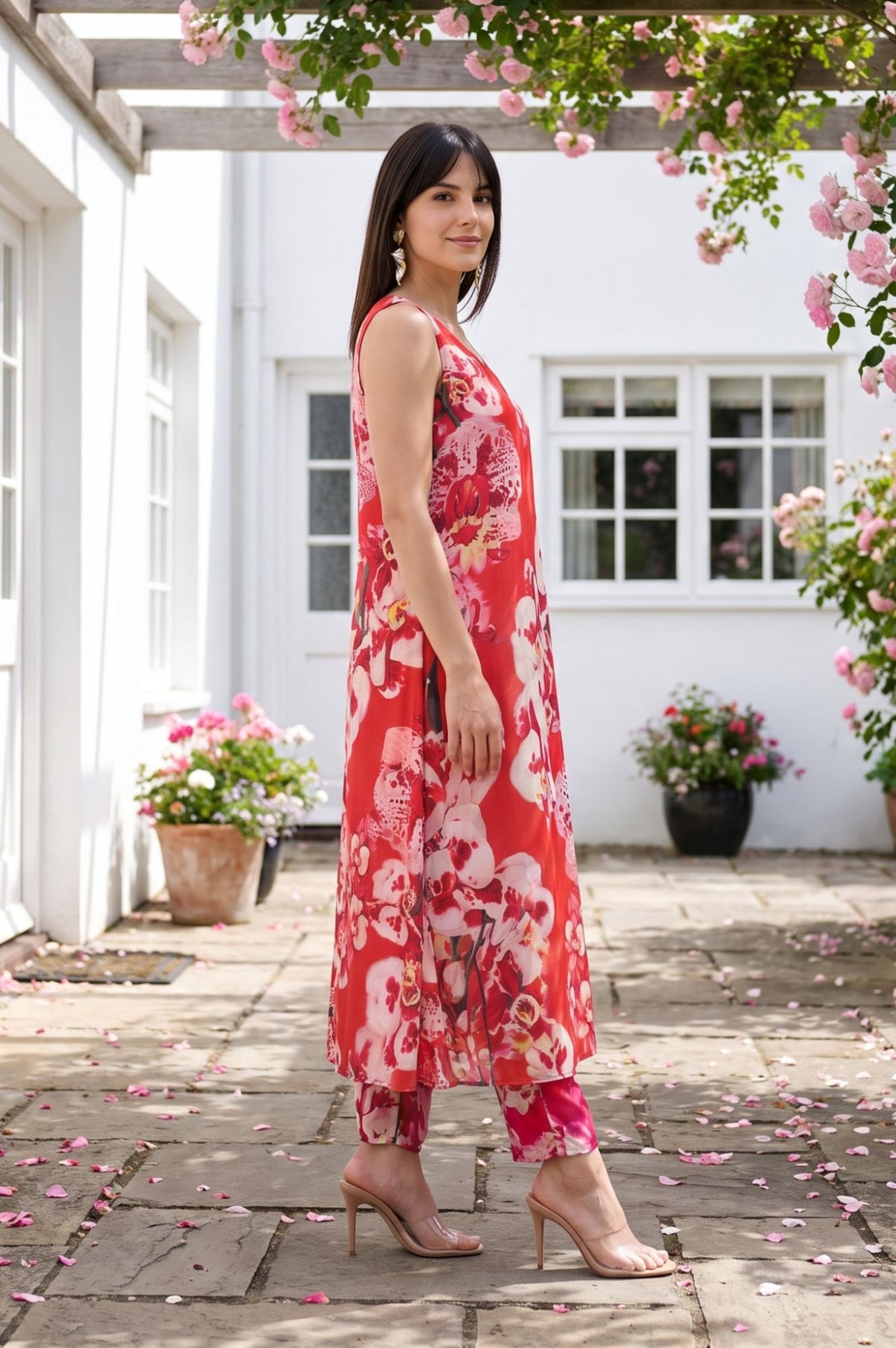 Red Floral Printed Sleeveless Modal Straight Kurta