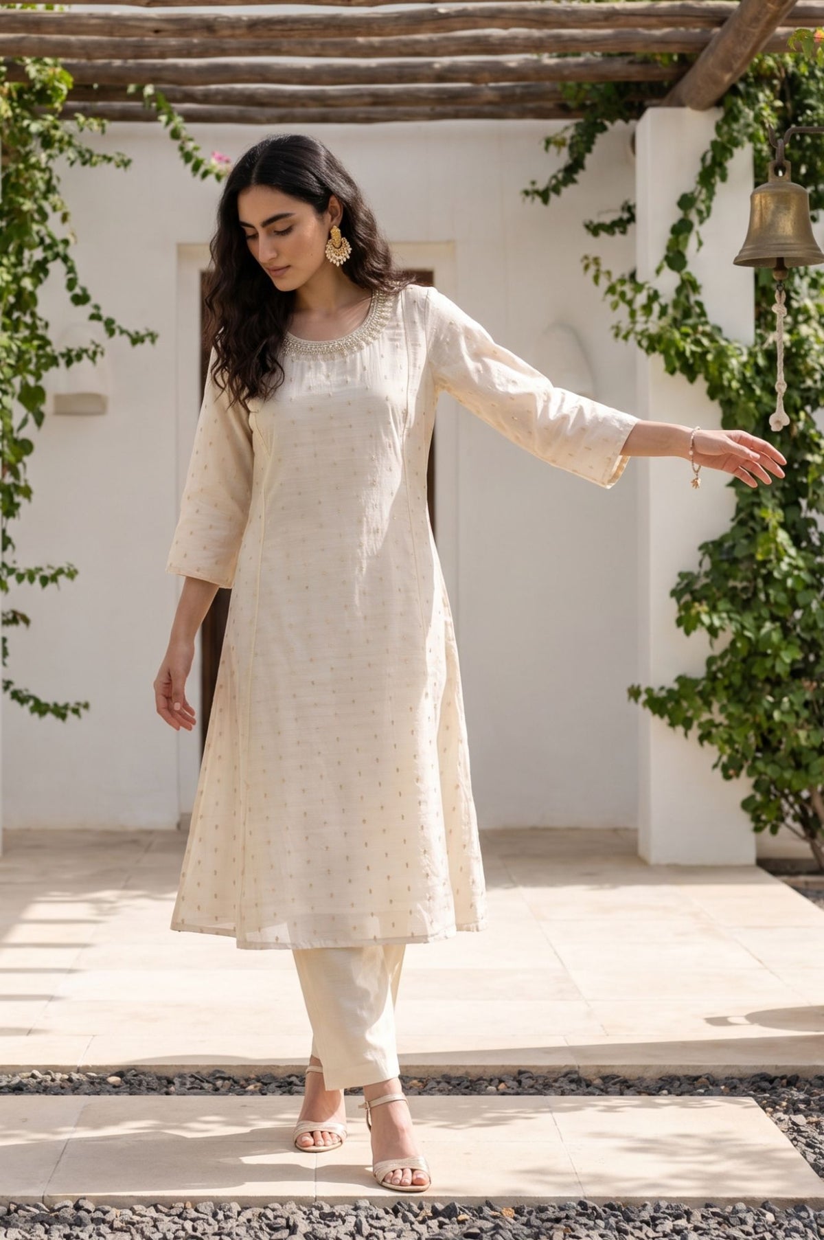 Off White Yarn Dyed Zari Embroidered Chanderi A-line Kurta